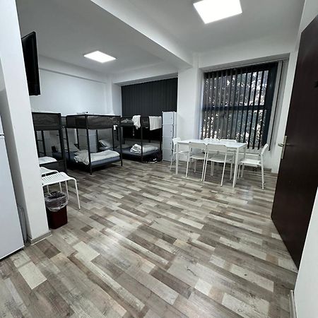 Heights Accommodation Unirii Free Parking Zone Bucharest Exterior photo