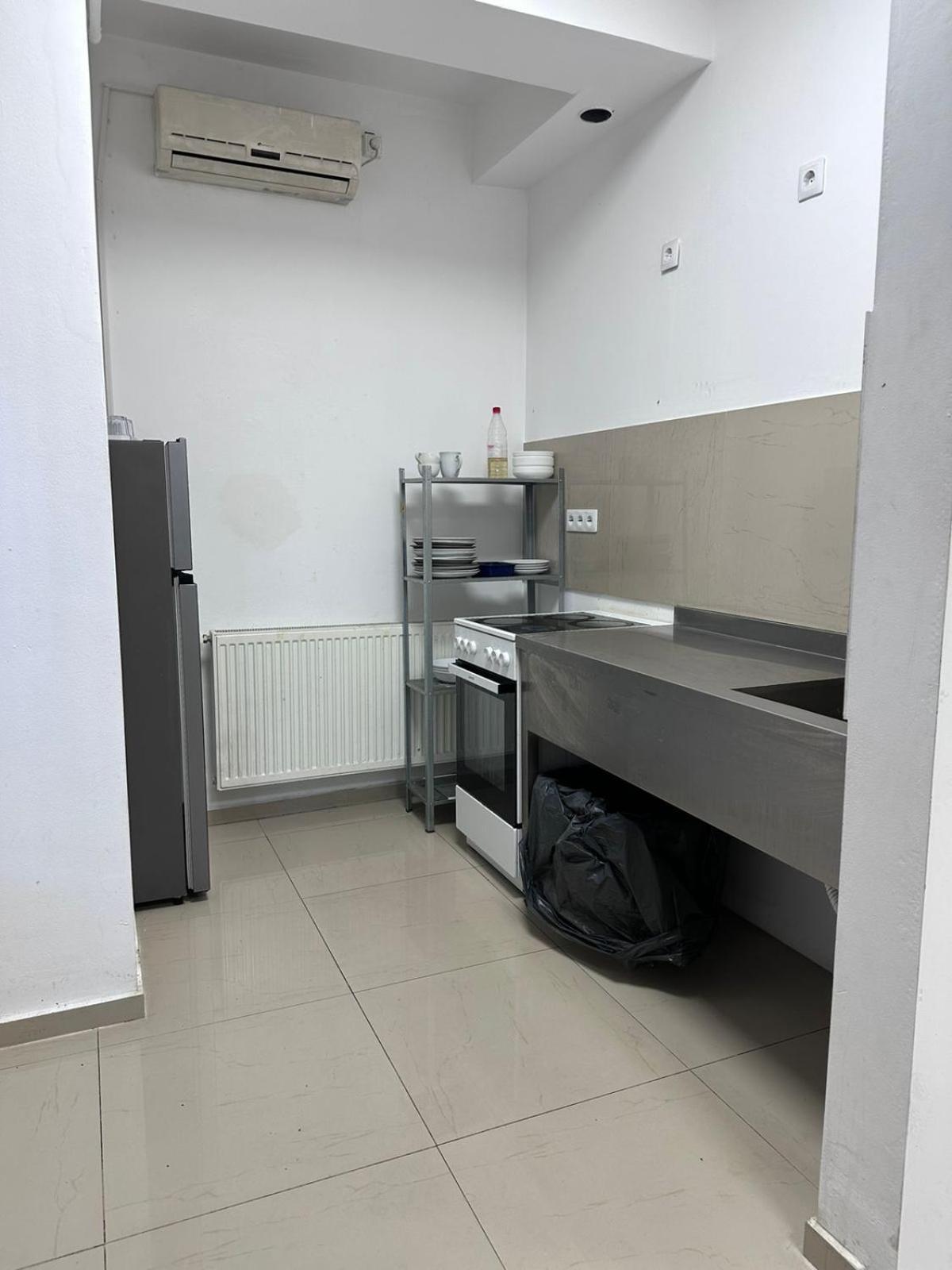 Heights Accommodation Unirii Free Parking Zone Bucharest Exterior photo